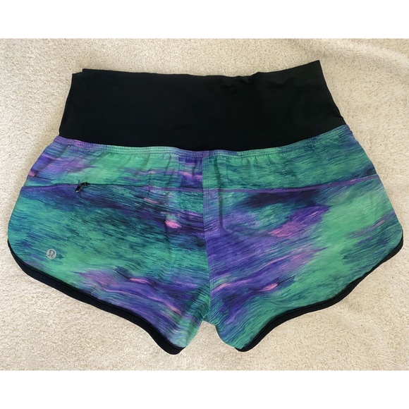Lululemon Multicolor Pattern Speed Short Size 6 - Picture 2 of 3